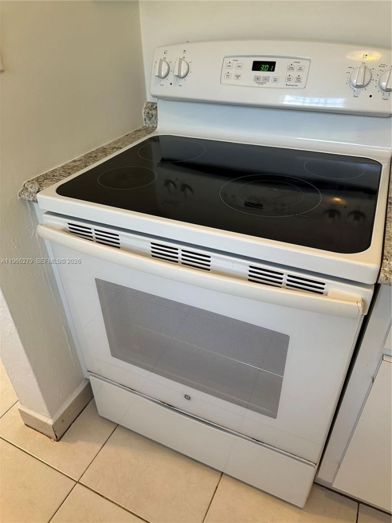 Please Call For Address, Unit REAR House, Miami, FL 33133 Photo