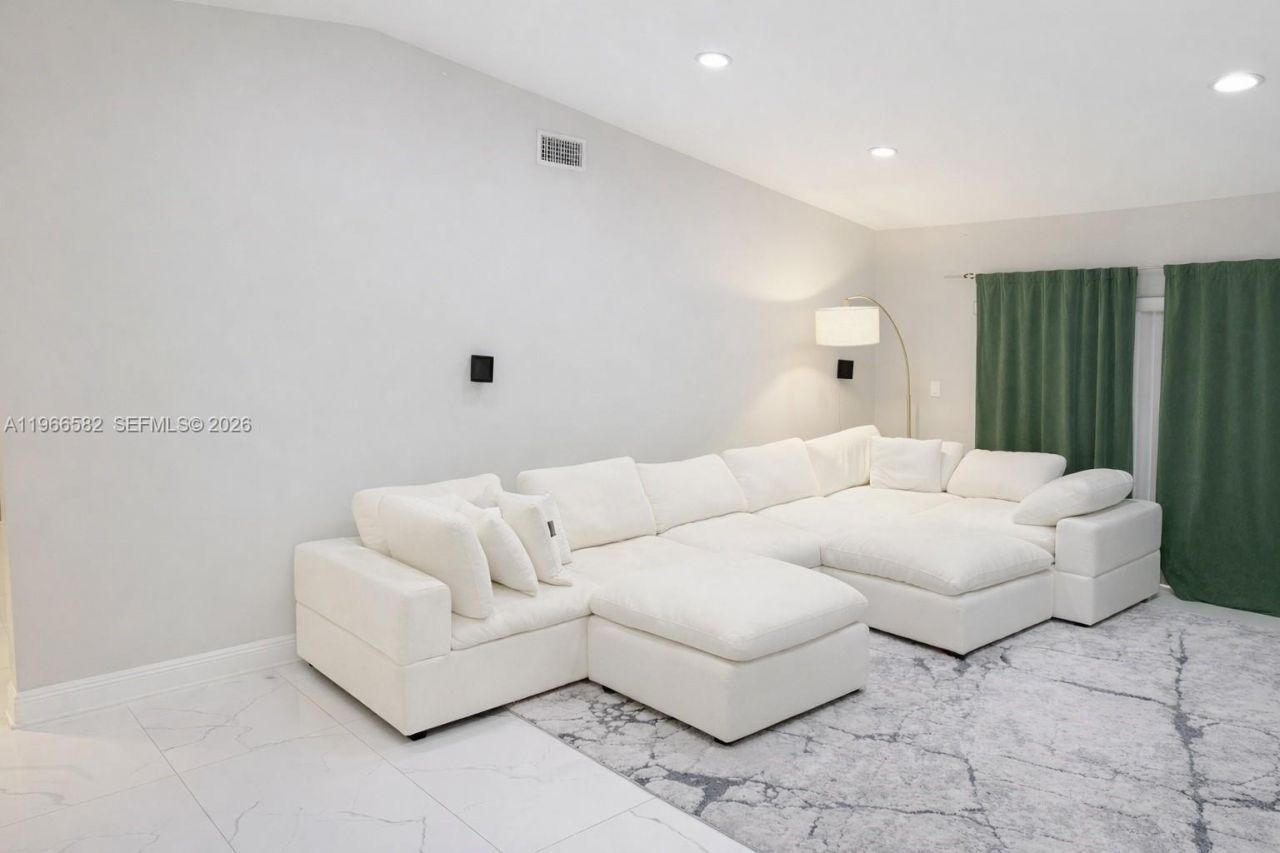 20888 Sugarloaf Ln, Boca Raton, FL 33428 Photo