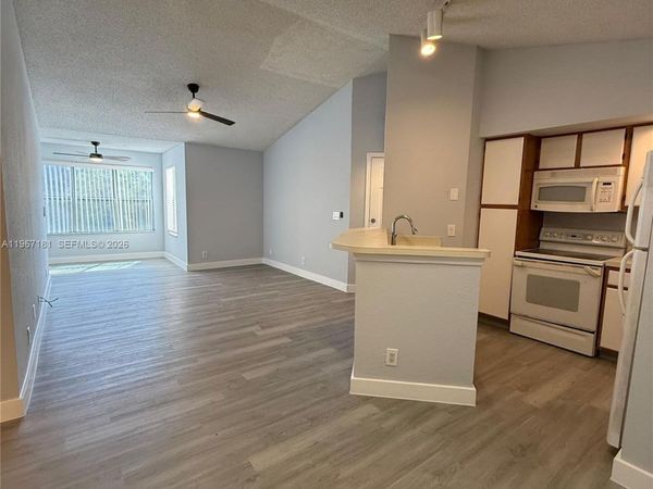 3330 Pinewalk Dr N , Unit 1634, Margate, FL 33063