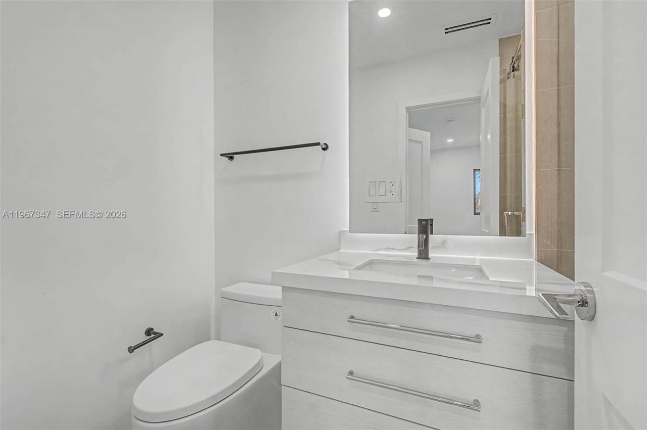 12940 SW 73rd Ave , Pinecrest, FL 33156 Photo