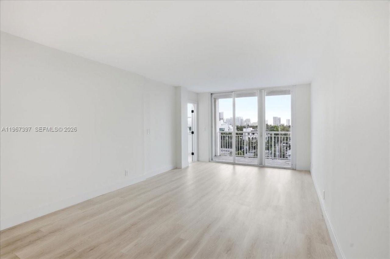 155 Isle Of Venice Dr, Unit 701, Fort Lauderdale, FL 33301 Photo