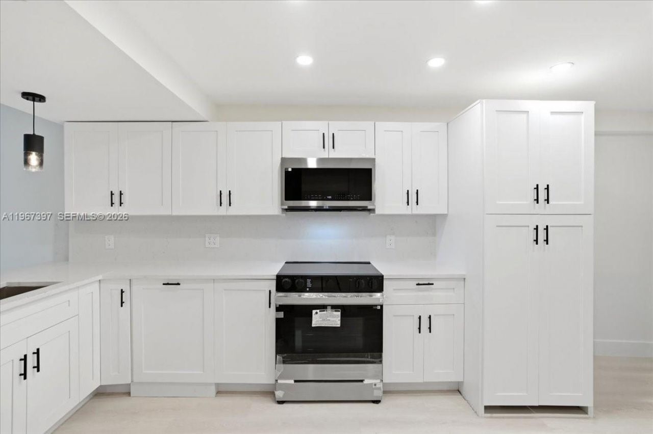 155 Isle Of Venice Dr, Unit 701, Fort Lauderdale, FL 33301 Photo