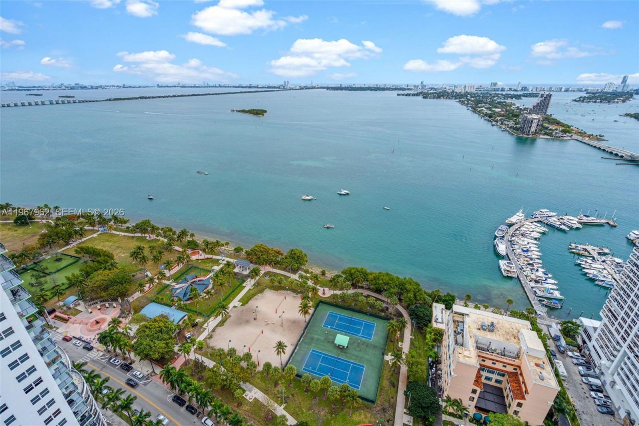 1750 N Bayshore Dr, Unit 3901, Miami, FL 33132 Photo