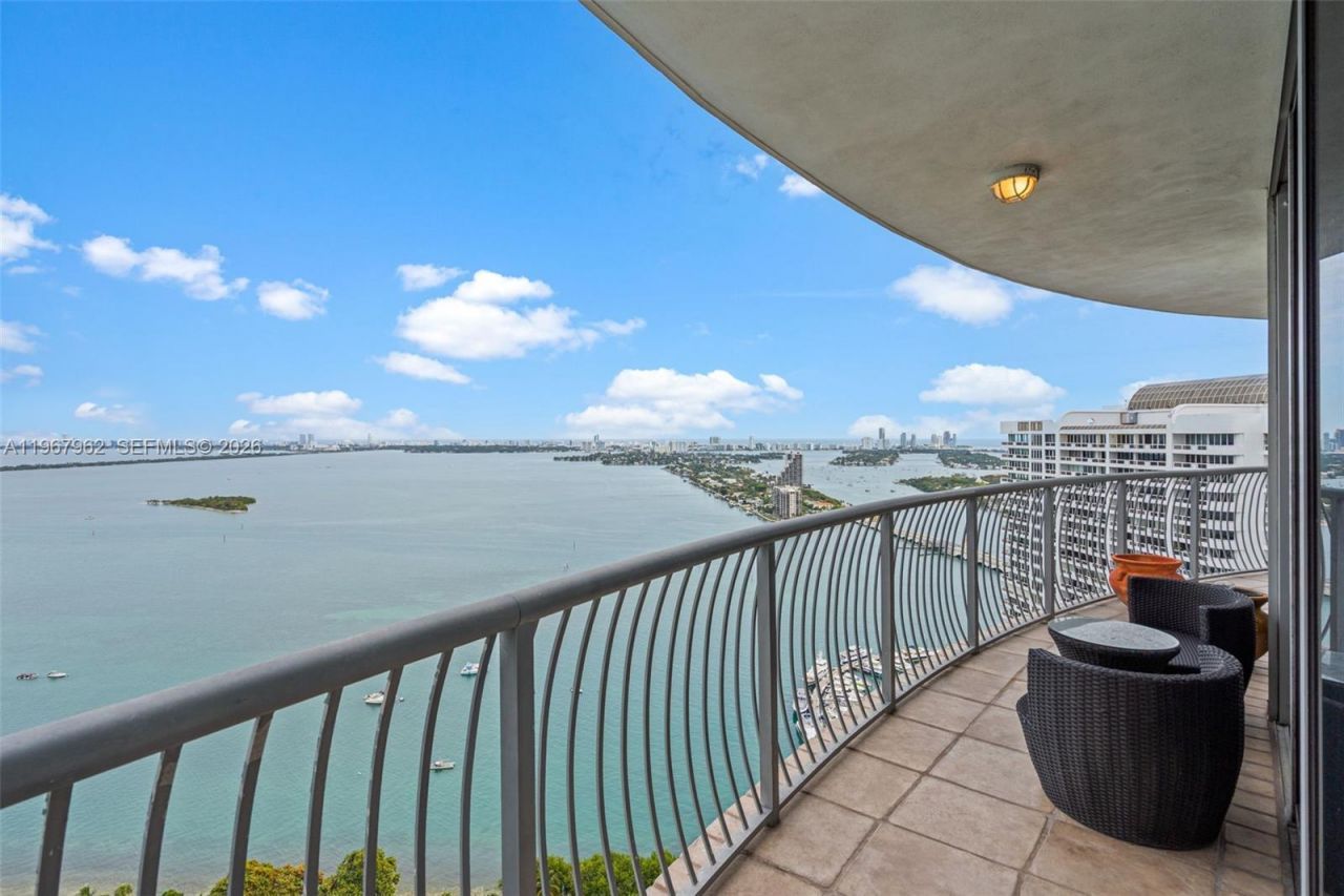 1750 N Bayshore Dr, Unit 3901, Miami, FL 33132 Photo