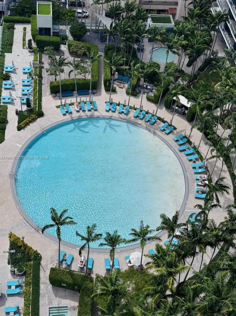 650 NE 32nd St, Unit 2507, Miami, FL 33137 Photo