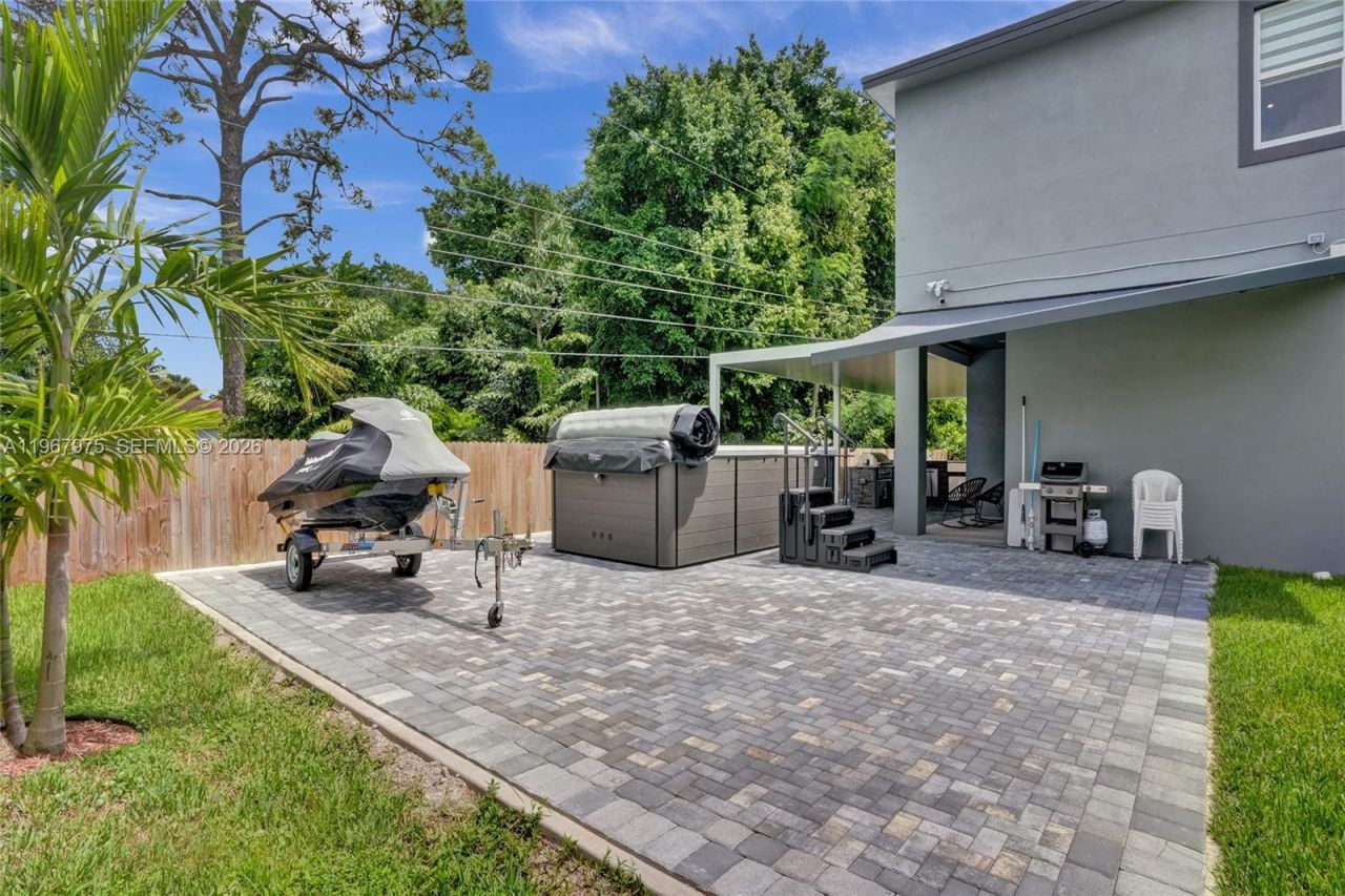 4593 Meadow Green Trl , Lake Worth, FL 33463 Photo