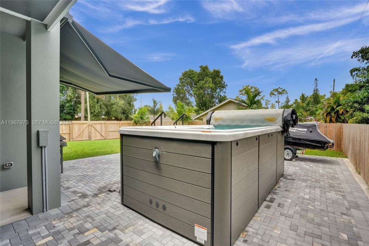 4593 Meadow Green Trl , Lake Worth, FL 33463 Photo