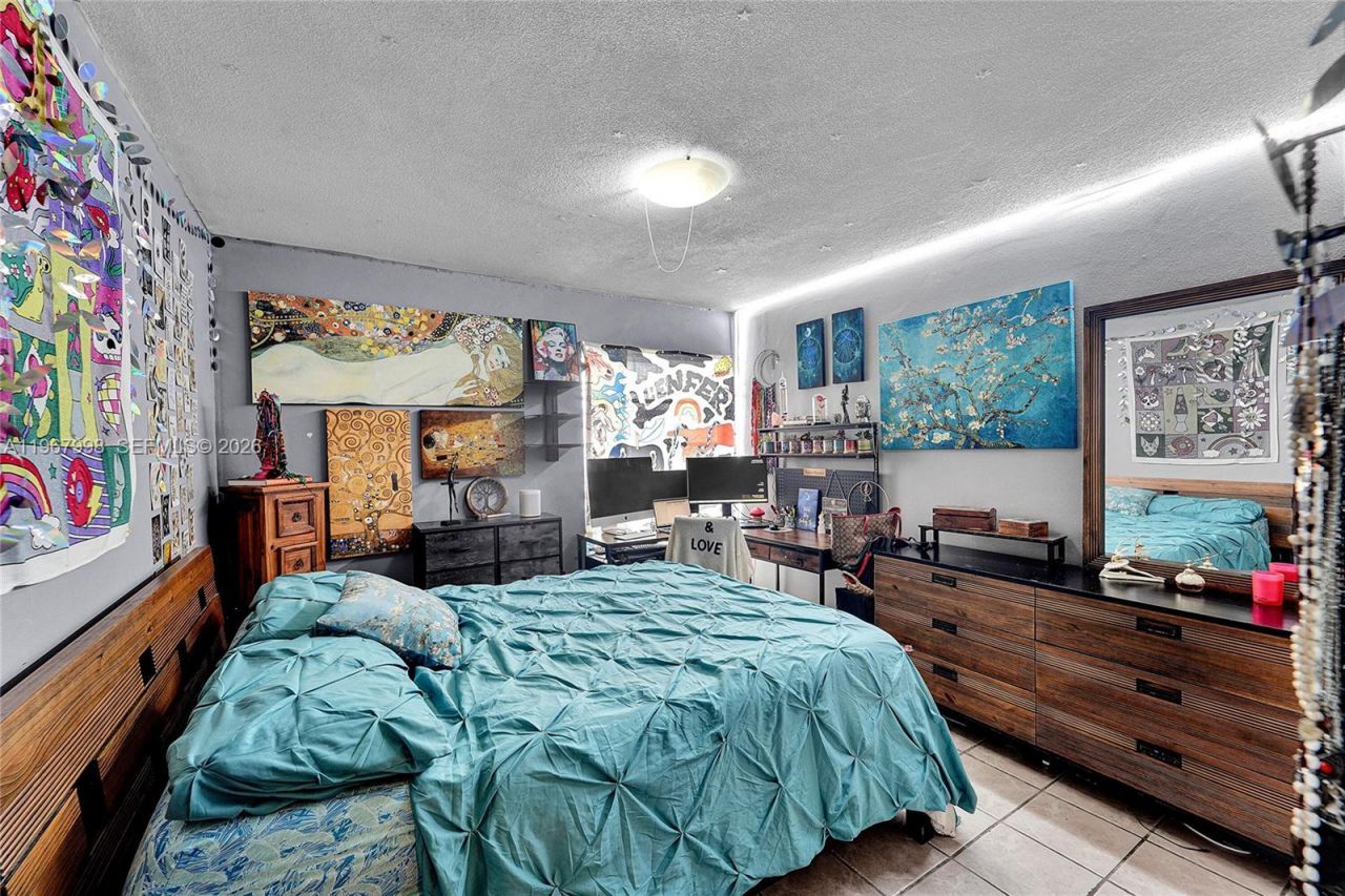 1890 W 56th St, Unit 1411, Hialeah, FL 33012 Photo