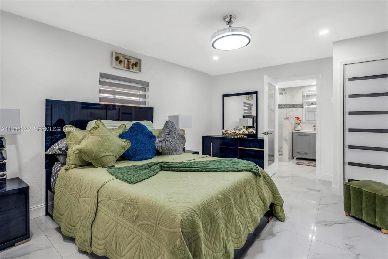 4920 NW 196th Ter , Miami Gardens, FL 33055 Photo