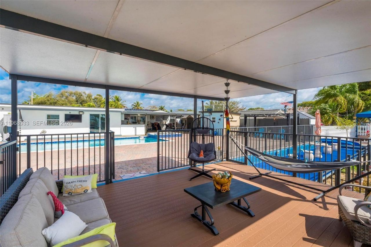 4920 NW 196th Ter , Miami Gardens, FL 33055 Photo