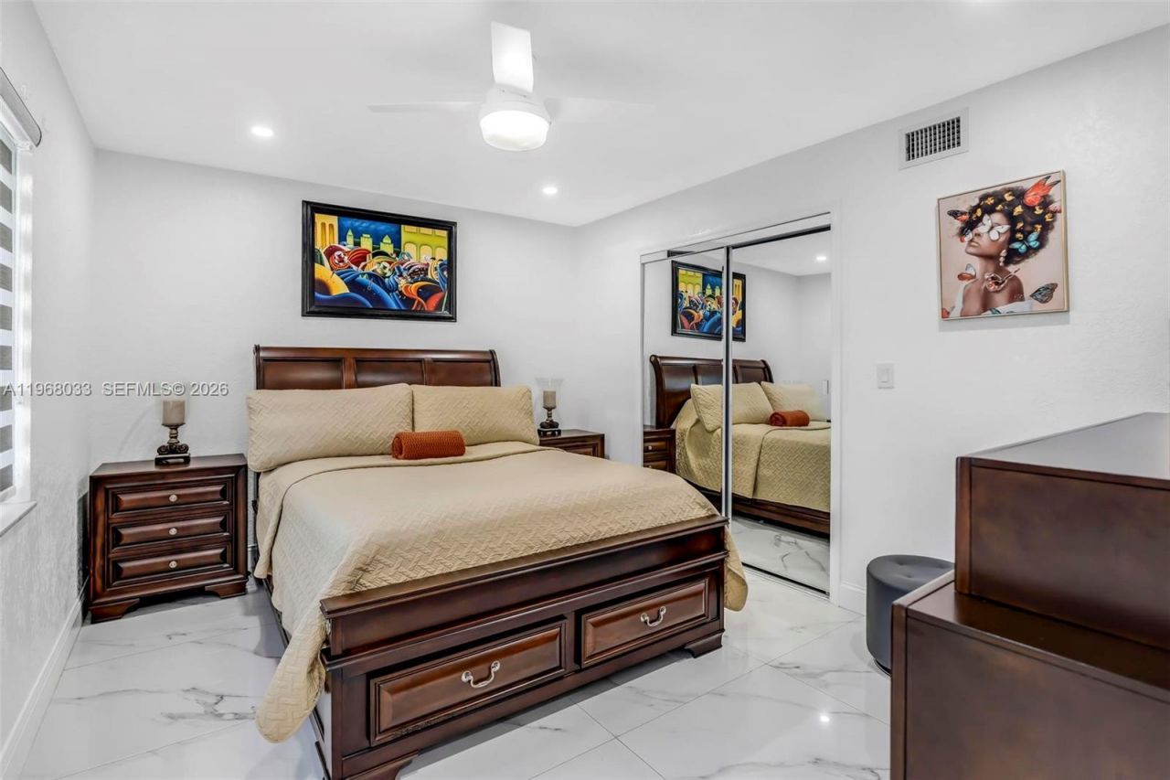 4920 NW 196th Ter , Miami Gardens, FL 33055 Photo