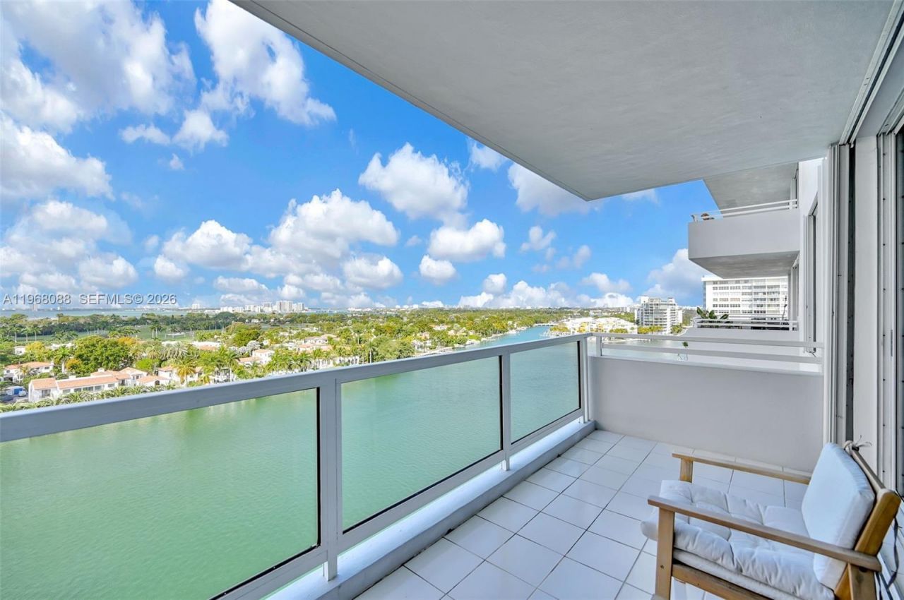 5700 Collins Ave , Unit 12K, Miami Beach, FL 33140 Photo