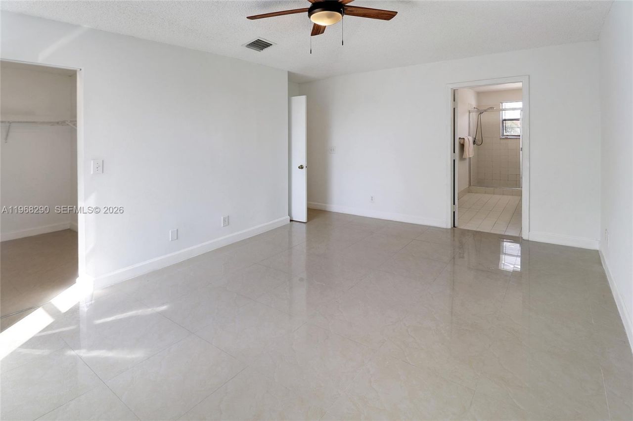 13212 NW 8th St, Pembroke Pines, FL 33028 Photo