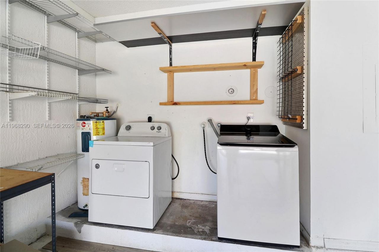 13212 NW 8th St, Pembroke Pines, FL 33028 Photo