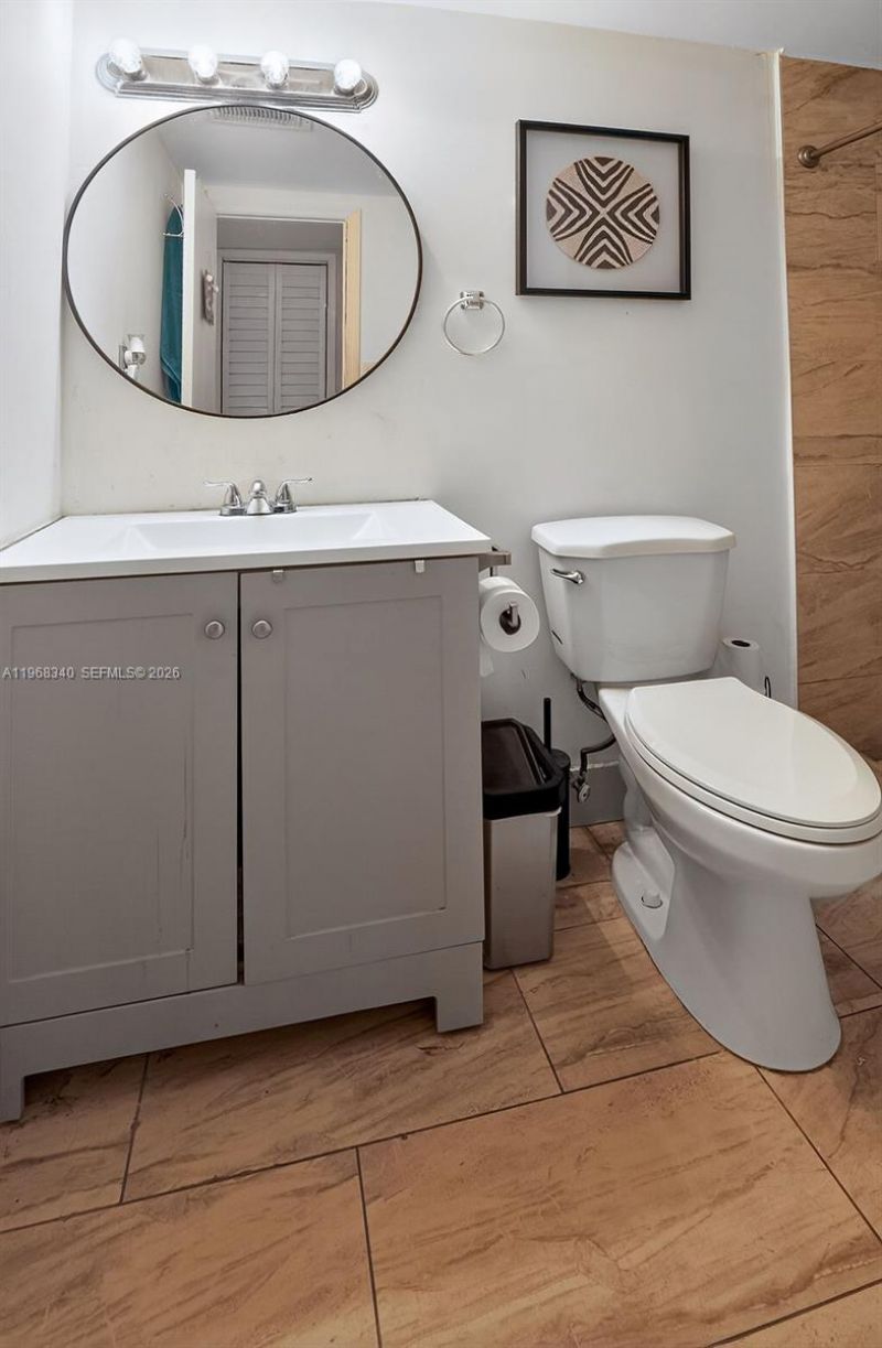 20311 NE 2nd Ave , Unit 15, Miami, FL 33179 Photo