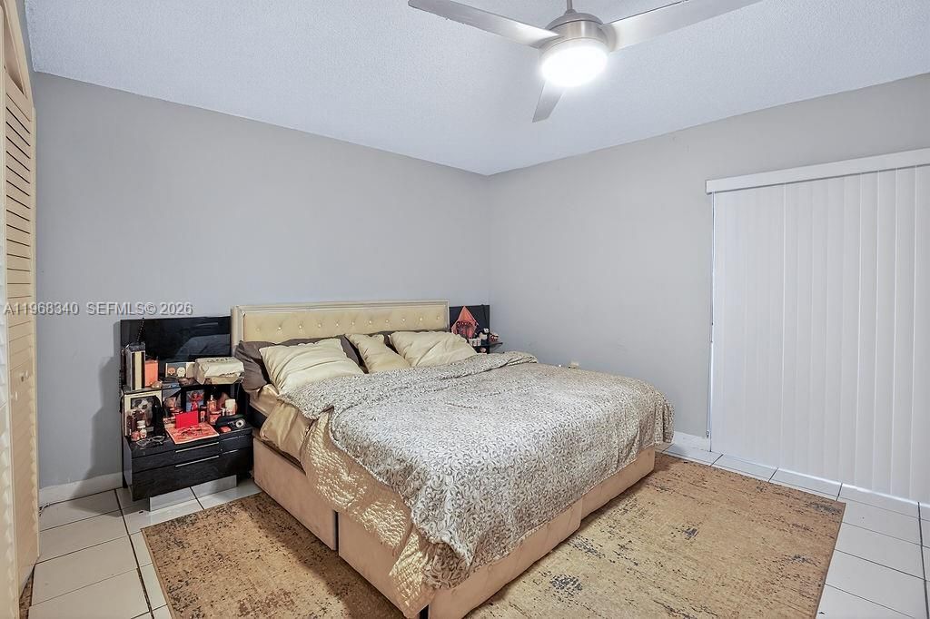 20311 NE 2nd Ave , Unit 15, Miami, FL 33179 Photo