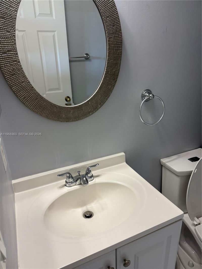 2402 NE 41st Pl, Homestead, FL 33033 Photo