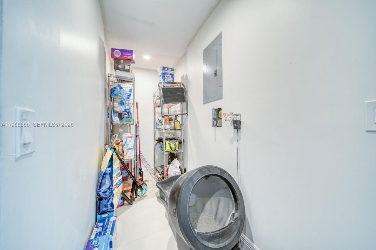 8245 SW 149th Dr, Palmetto Bay, FL 33158 Photo