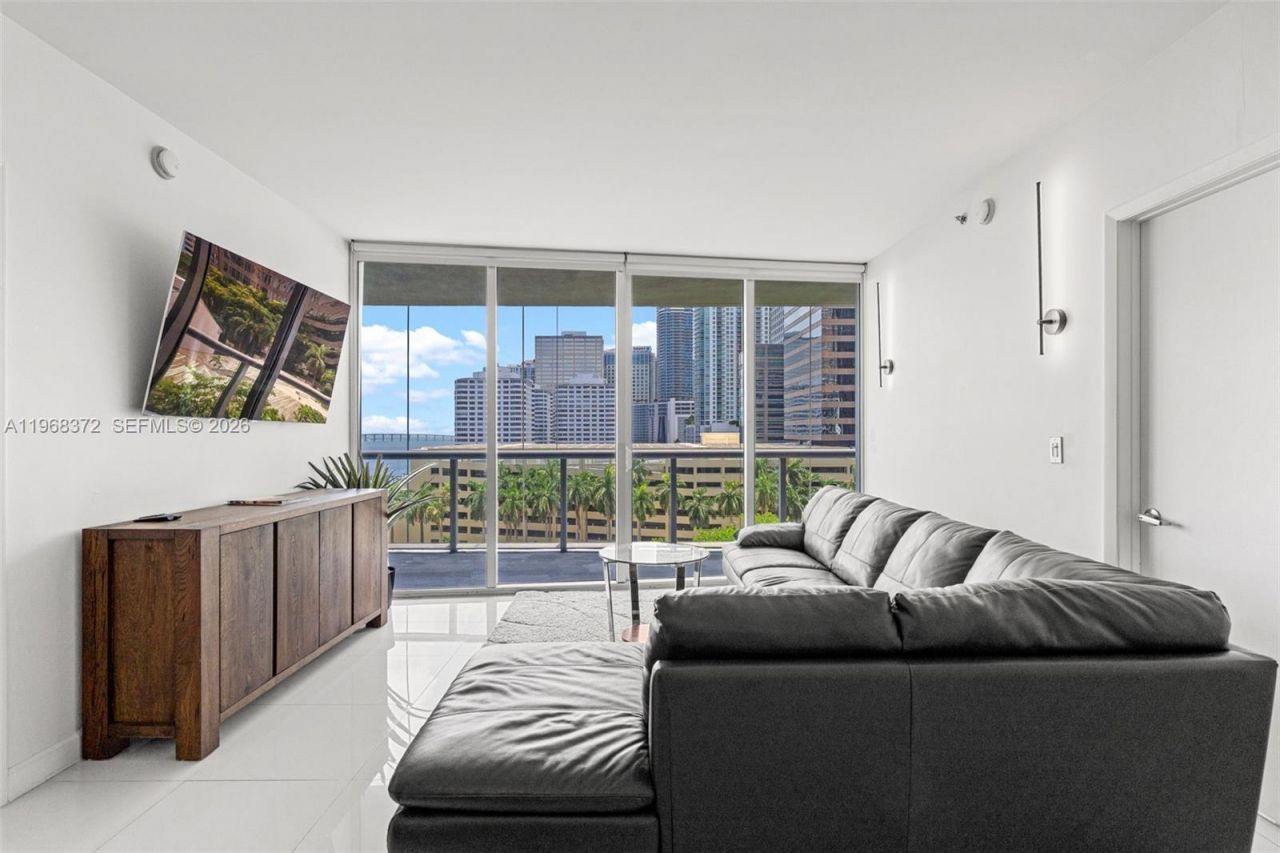 495 Brickell Ave, Unit 905, Miami, FL 33131 Photo