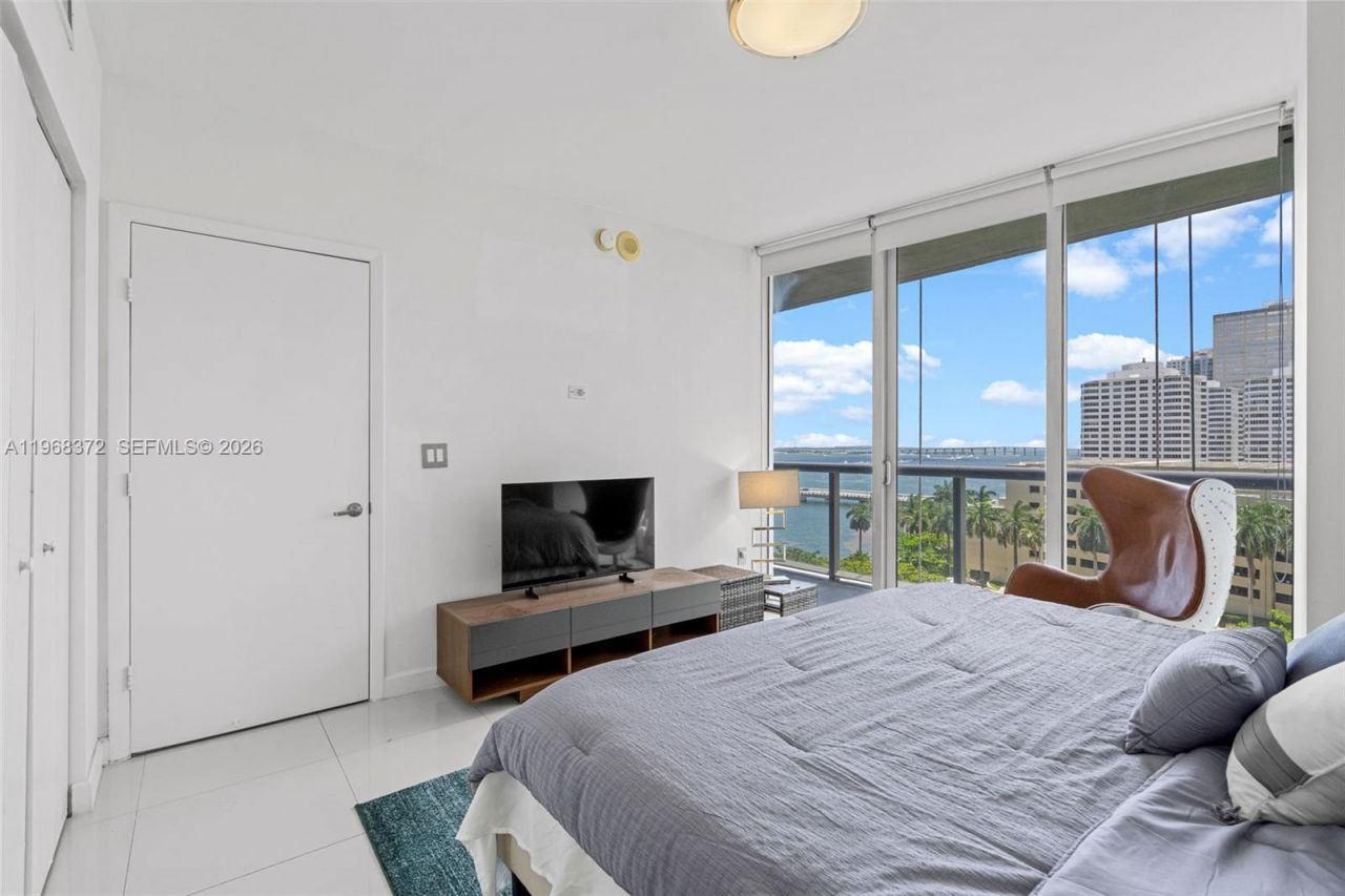 495 Brickell Ave, Unit 905, Miami, FL 33131 Photo