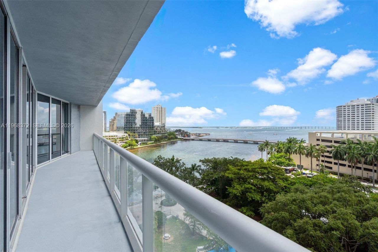 495 Brickell Ave, Unit 905, Miami, FL 33131 Photo