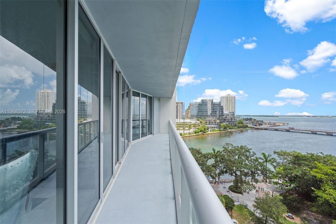 495 Brickell Ave, Unit 905, Miami, FL 33131 Photo