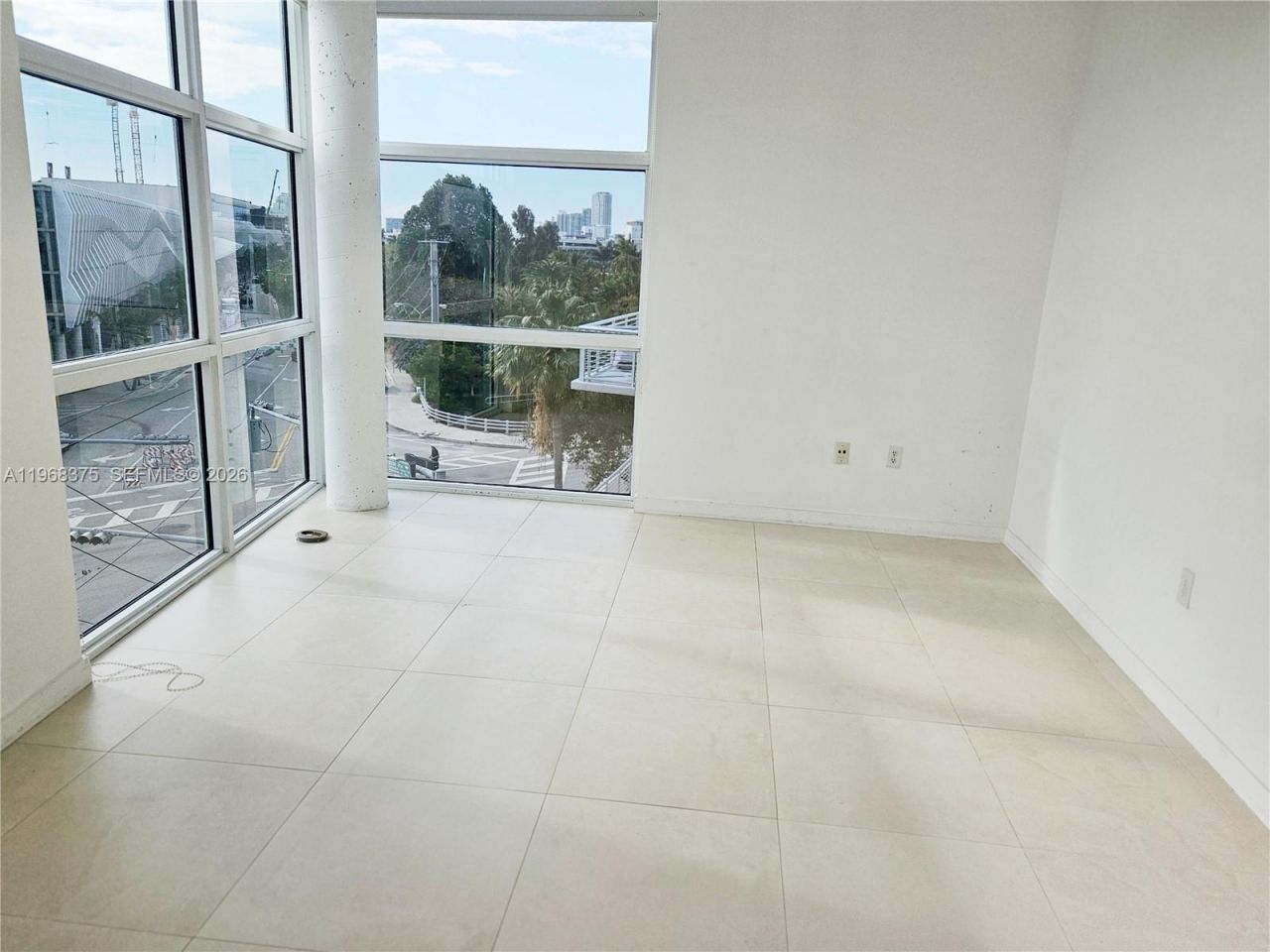 2020 Prairie Ave, Unit 502, Miami Beach, FL 33139 Photo