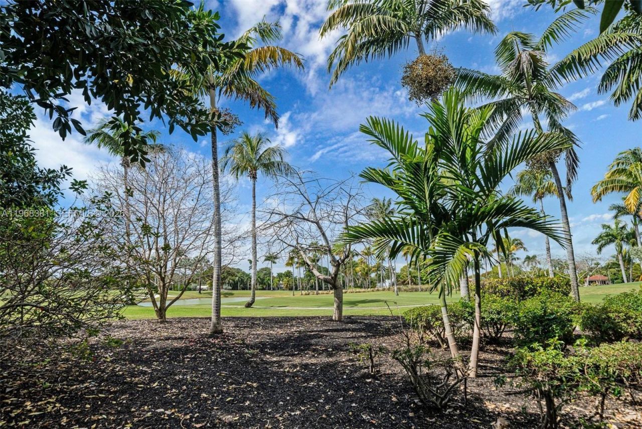 5220 La Gorce Dr , Miami Beach, FL 33140 Photo