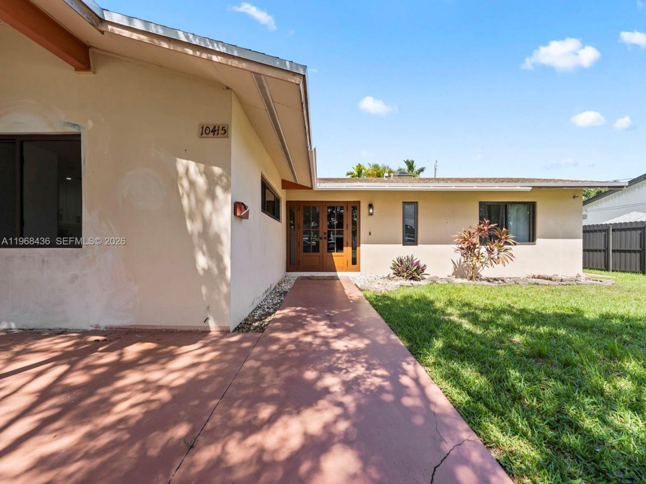 10415 SW 200th St, Cutler Bay, FL 33157 Photo