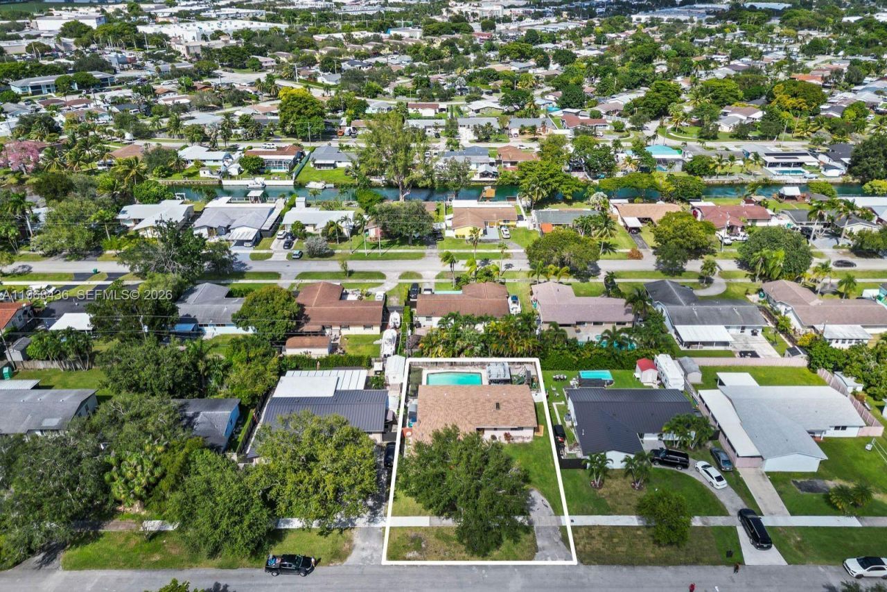 10415 SW 200th St, Cutler Bay, FL 33157 Photo