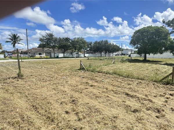 12208 SW 220 ST, Miami, FL 33170