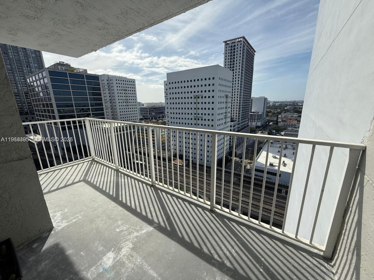 850 N Miami Ave, Unit W-2105, Miami, FL 33136 Photo