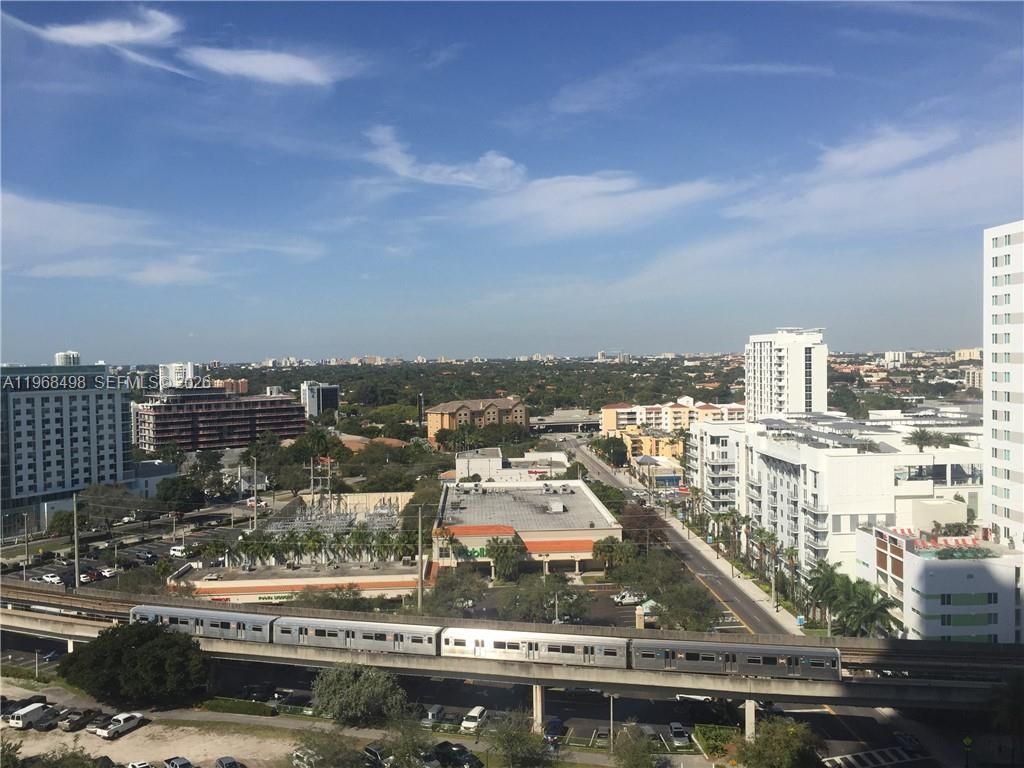 60 SW 13 St, Unit 1415, Miami, FL 33131 Photo