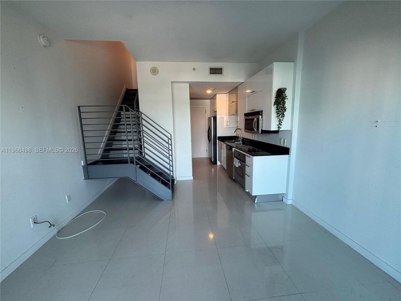 60 SW 13 St, Unit 1415, Miami, FL 33131 Photo
