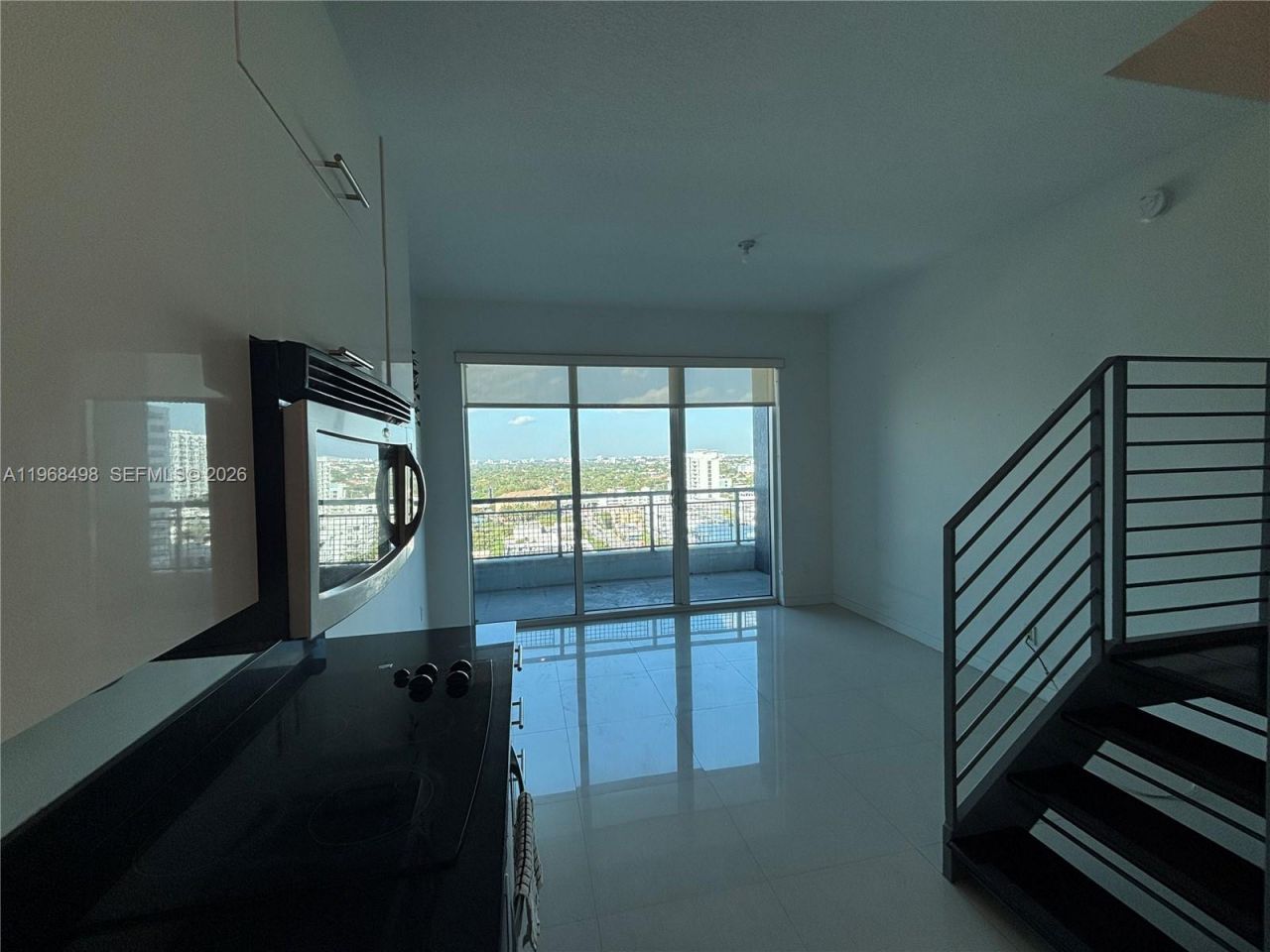 60 SW 13 St, Unit 1415, Miami, FL 33131 Photo