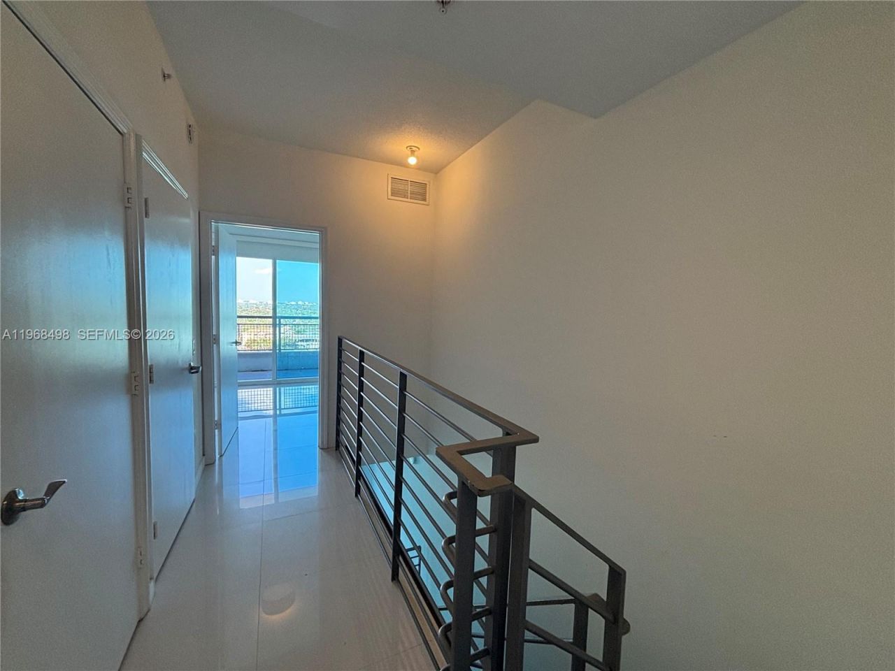 60 SW 13 St, Unit 1415, Miami, FL 33131 Photo