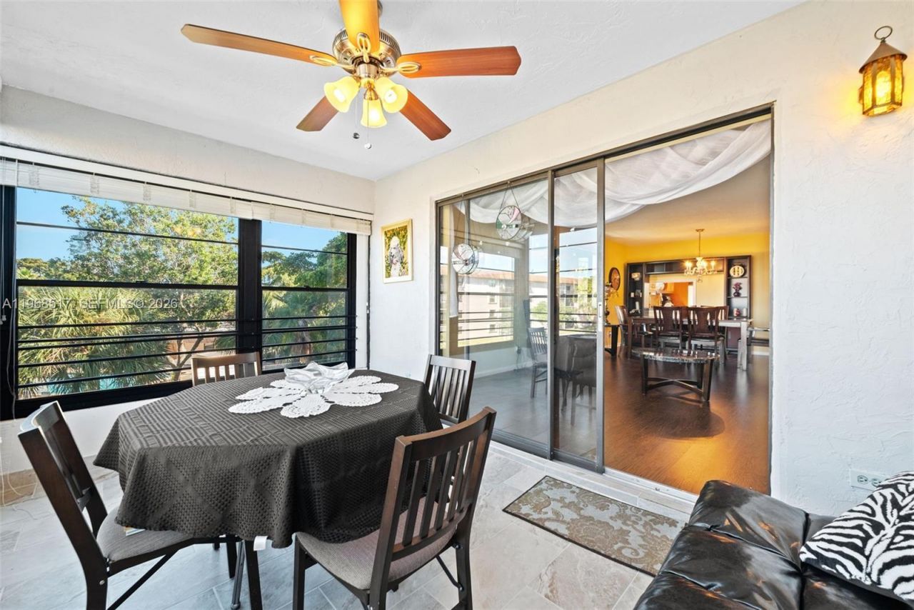 4950 E Sabal Palm Blvd , Unit 310, Tamarac, FL 33319 Photo