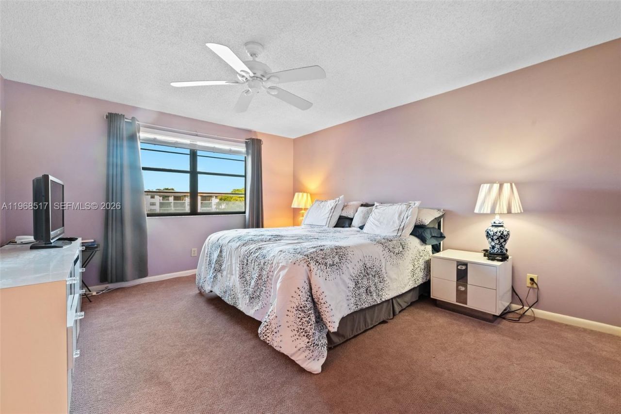 4950 E Sabal Palm Blvd , Unit 310, Tamarac, FL 33319 Photo