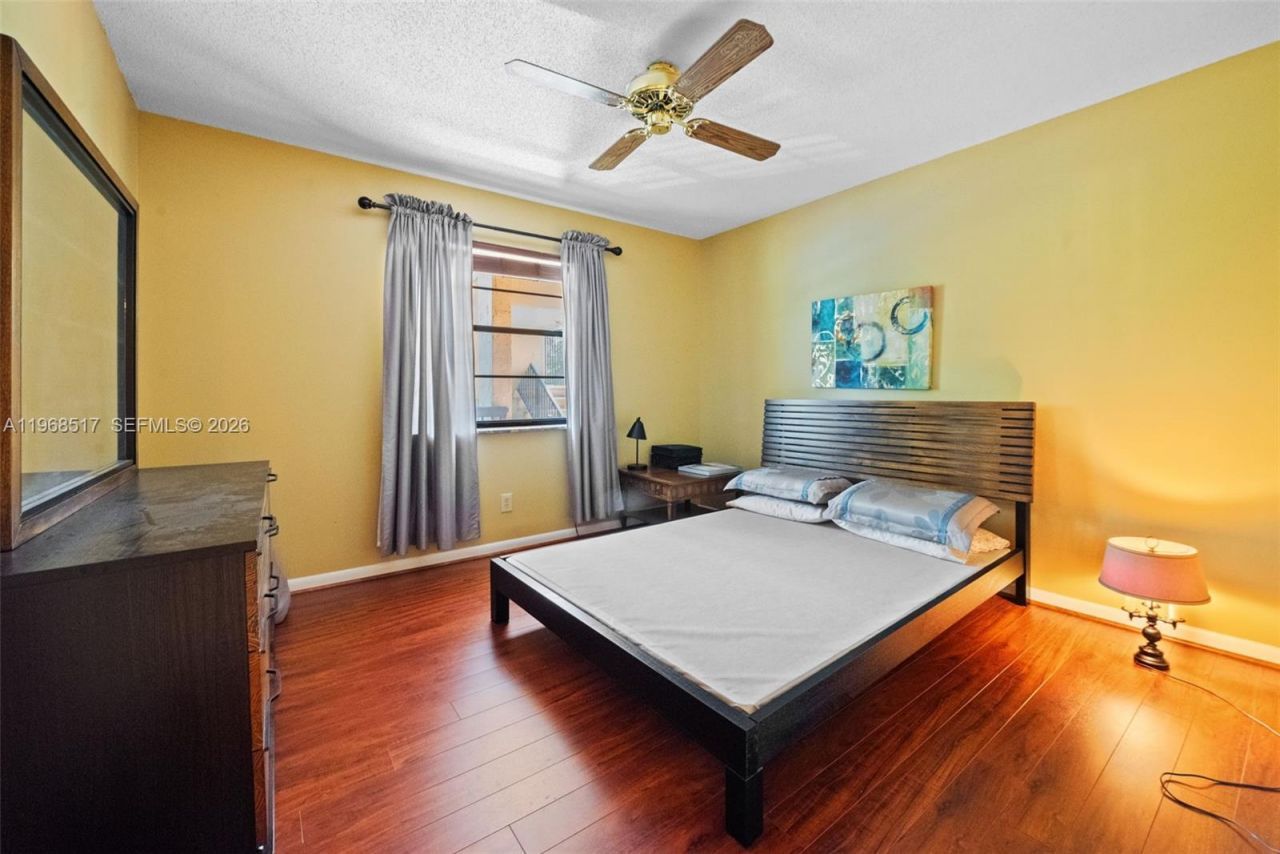 4950 E Sabal Palm Blvd , Unit 310, Tamarac, FL 33319 Photo