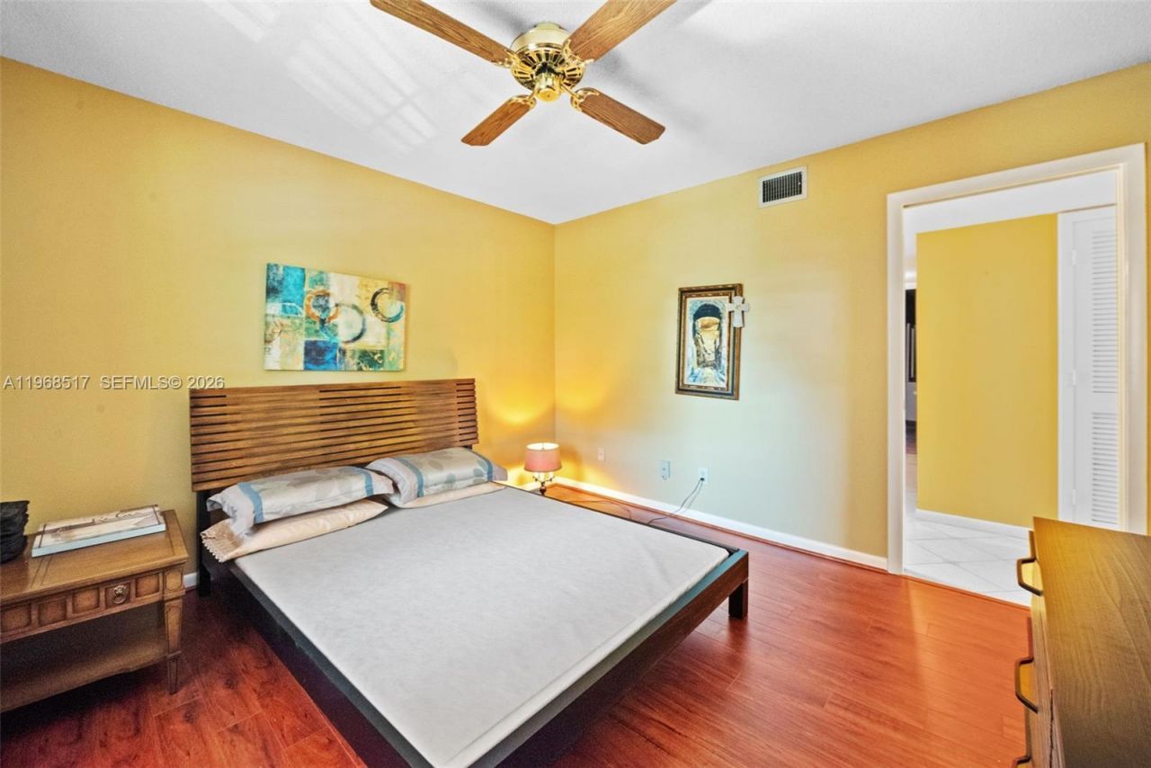 4950 E Sabal Palm Blvd , Unit 310, Tamarac, FL 33319 Photo