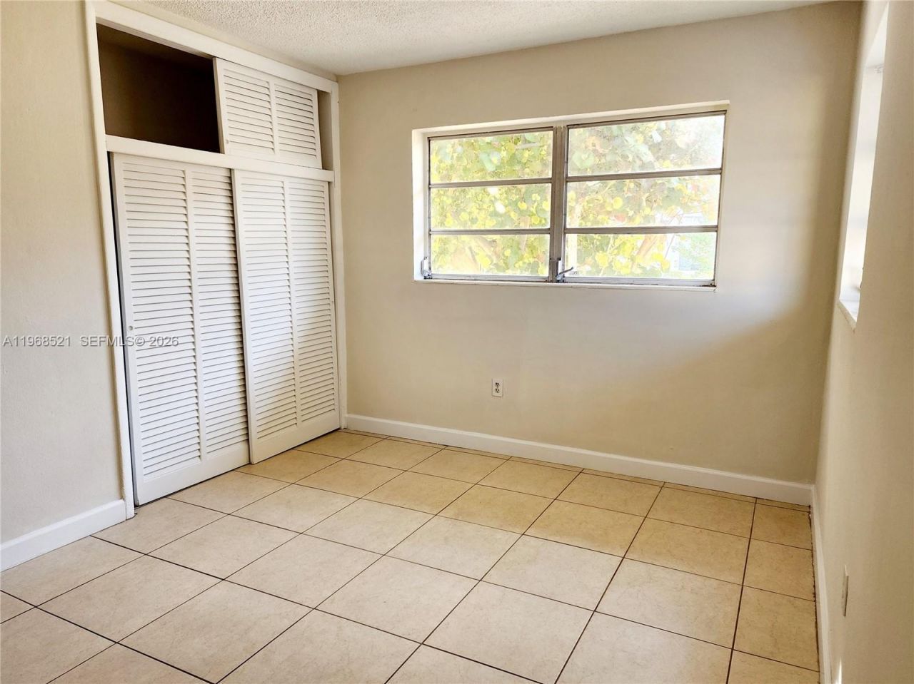 7368 SW 82nd St, Unit E216, Miami, FL 33143 Photo