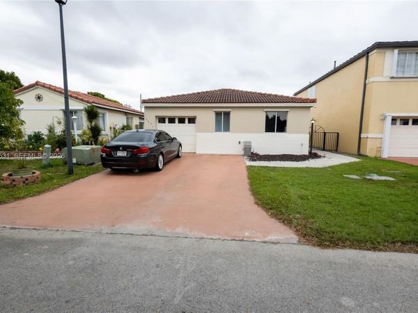 16831 SW 139th Pl, Miami, FL 33177
