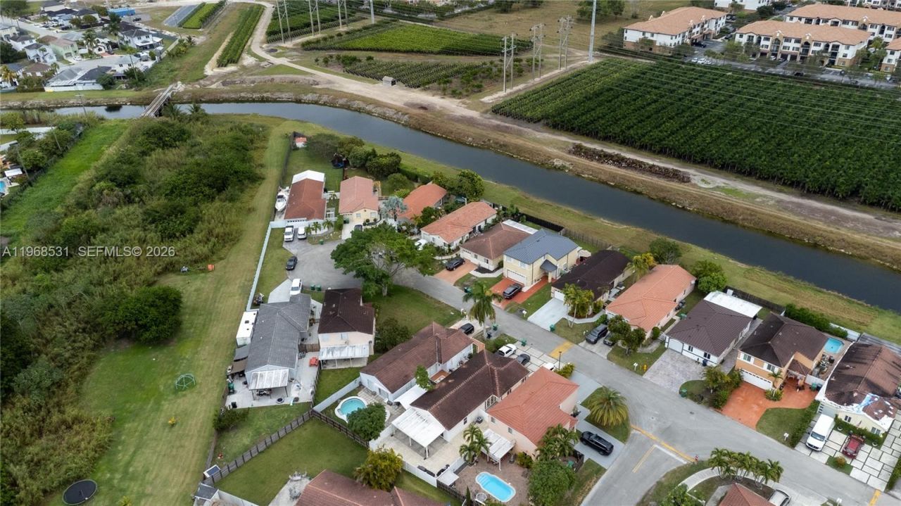 16831 SW 139th Pl, Miami, FL 33177 Photo