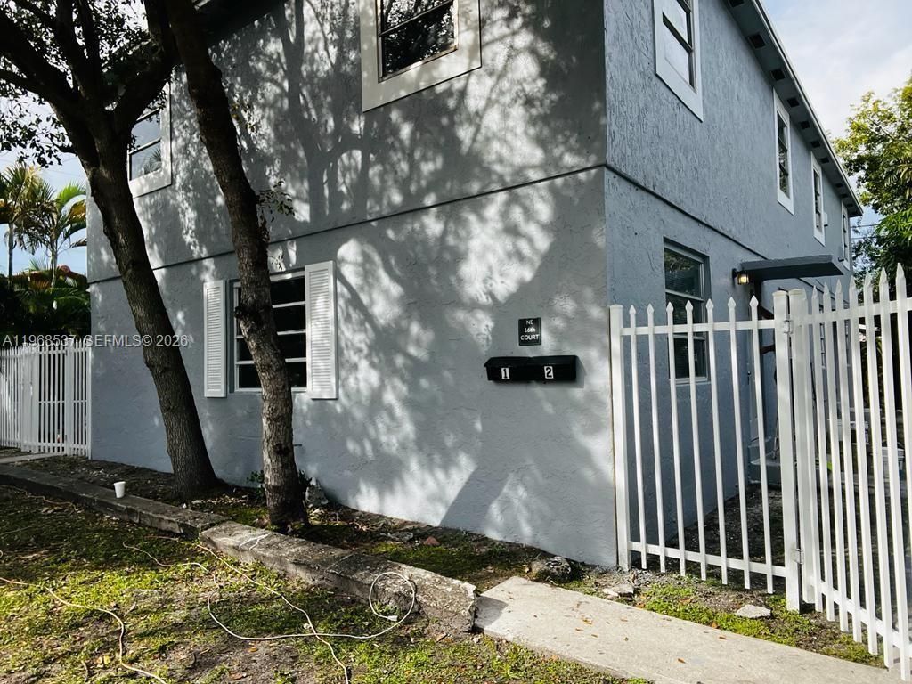 5 NE 16th Ct , Fort Lauderdale, FL 33305 Photo
