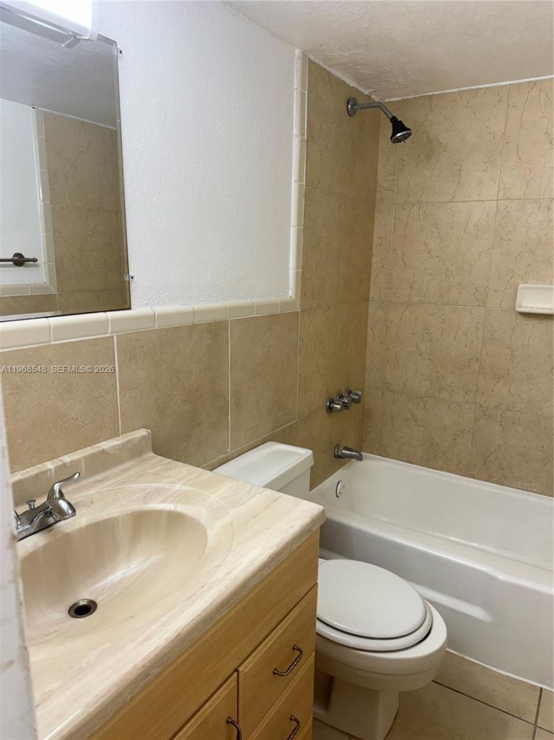 1800 Sans Souci Blvd , Unit 112, North Miami, FL 33181 Photo