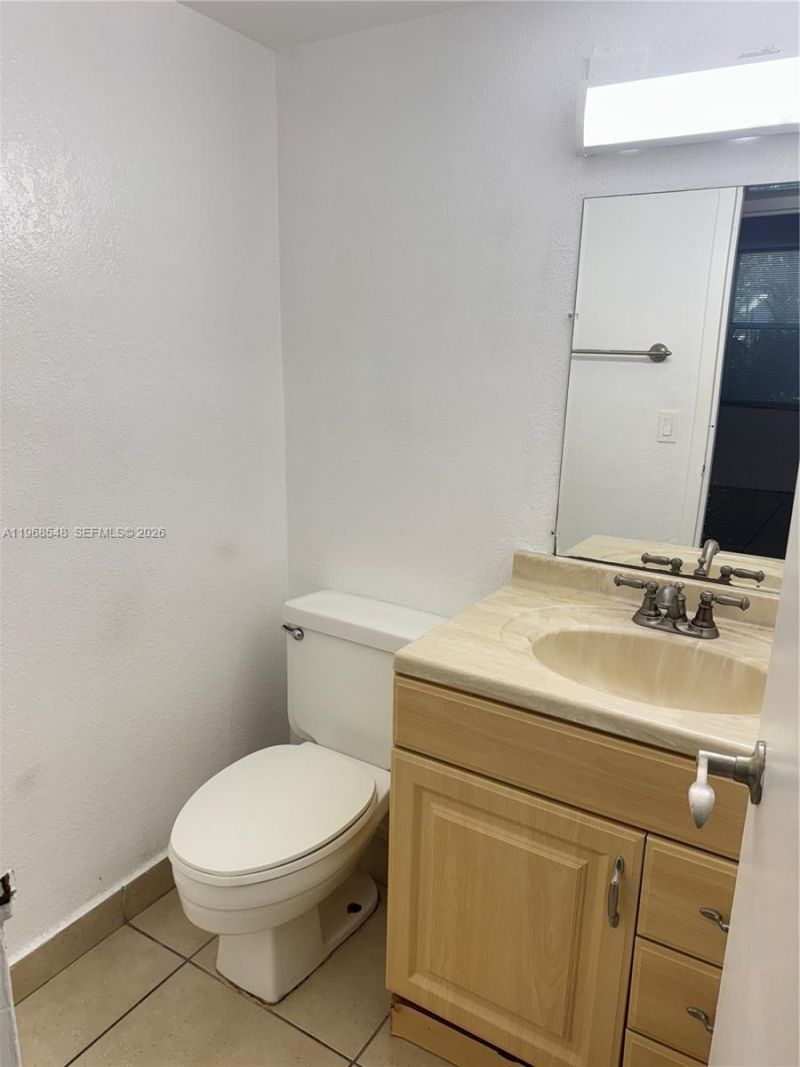 1800 Sans Souci Blvd , Unit 112, North Miami, FL 33181 Photo