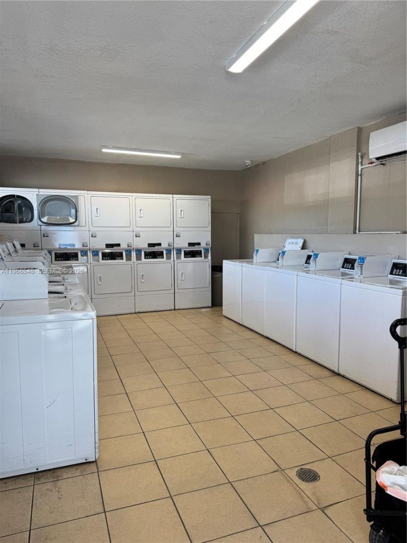 1800 Sans Souci Blvd , Unit 112, North Miami, FL 33181 Photo