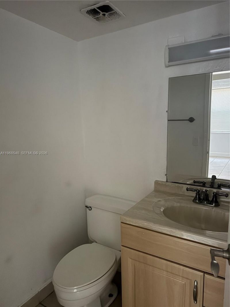 1800 Sans Souci Blvd , Unit 112, North Miami, FL 33181 Photo