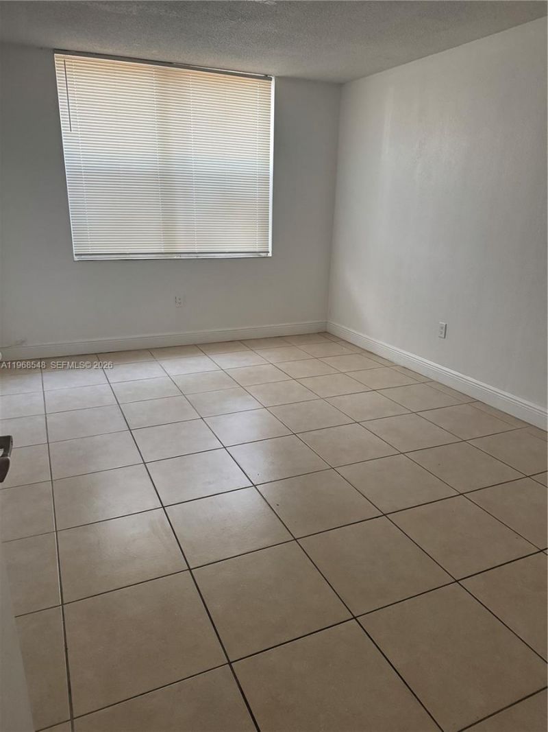 1800 Sans Souci Blvd , Unit 112, North Miami, FL 33181 Photo