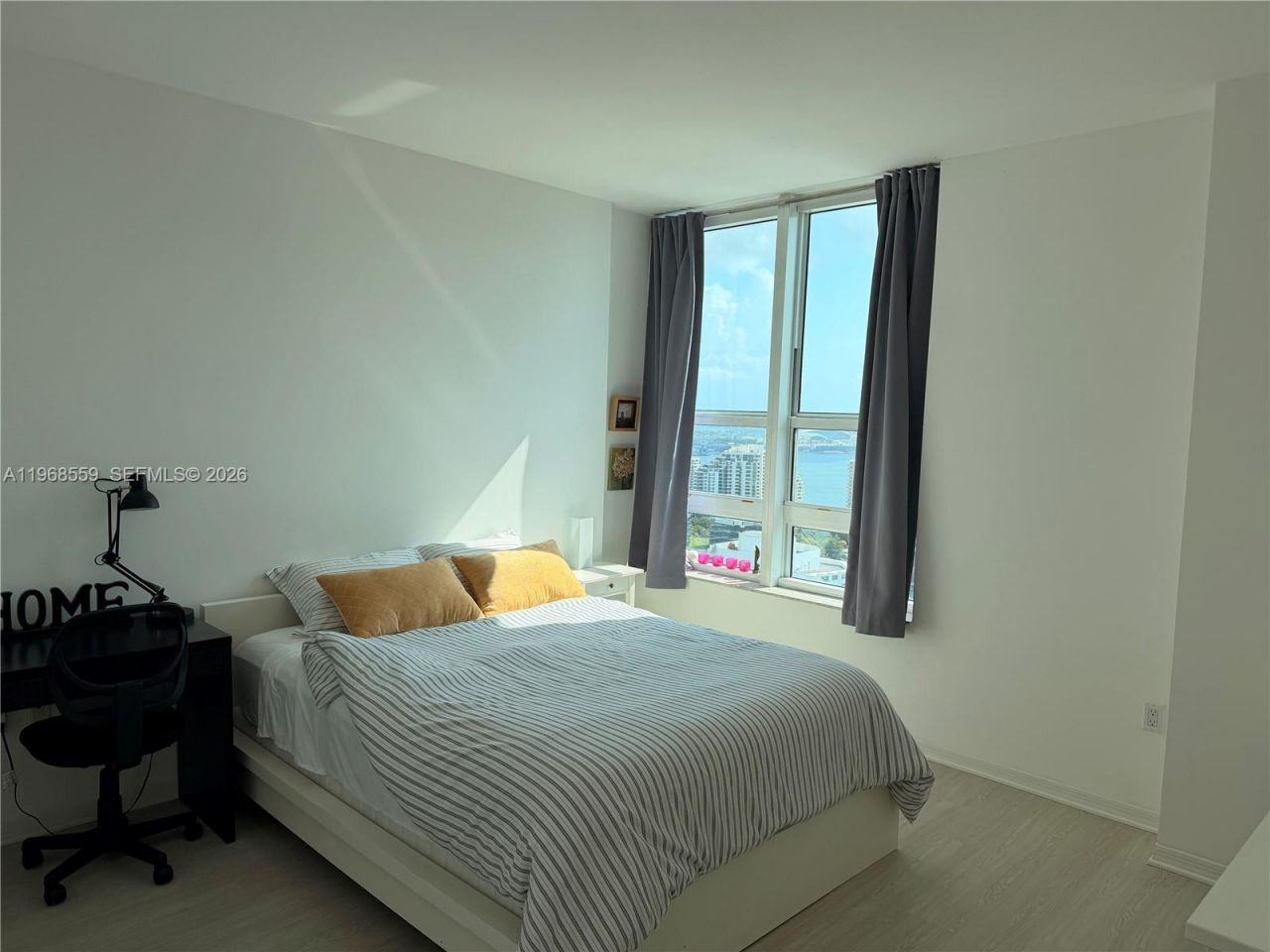 951 Brickell Ave, Unit 3108, Miami, FL 33131 Photo